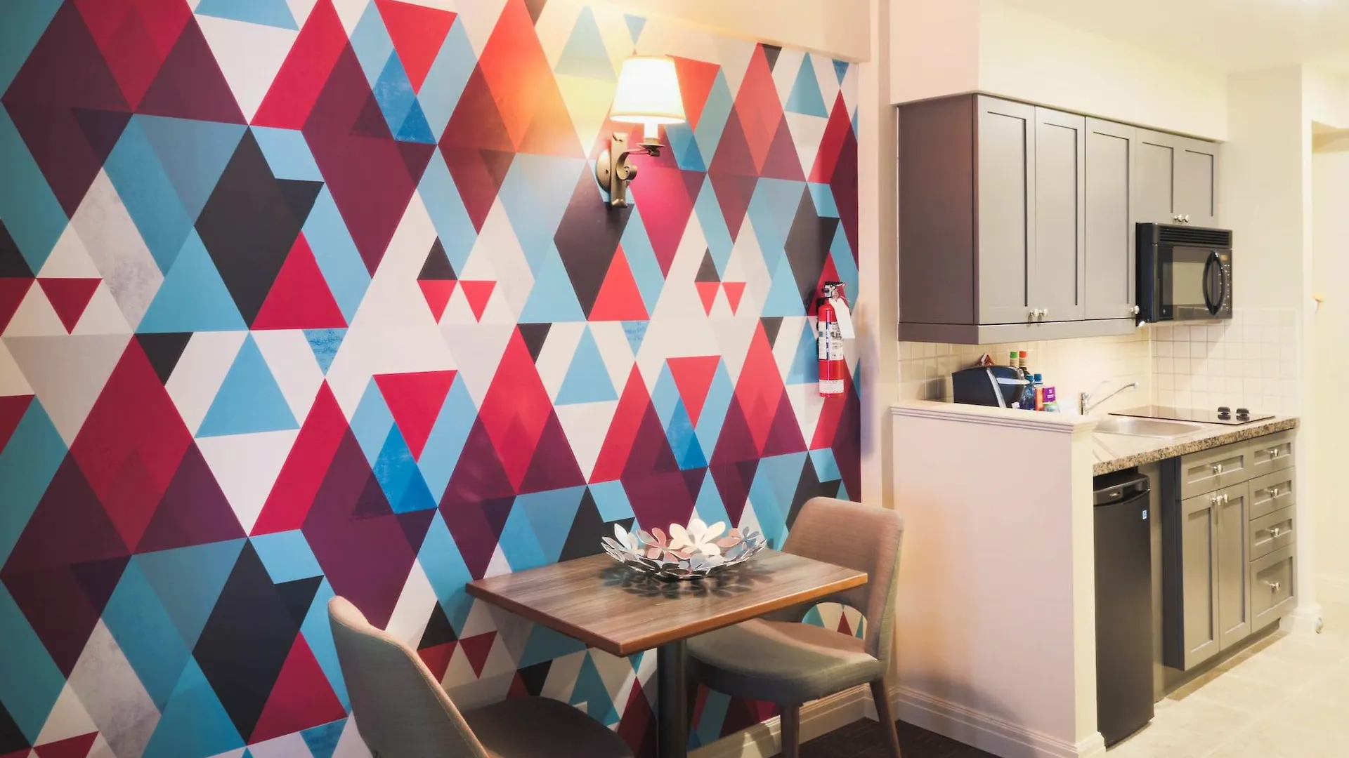 Summit Lodge Boutique Hotel By Paradox Whistler
