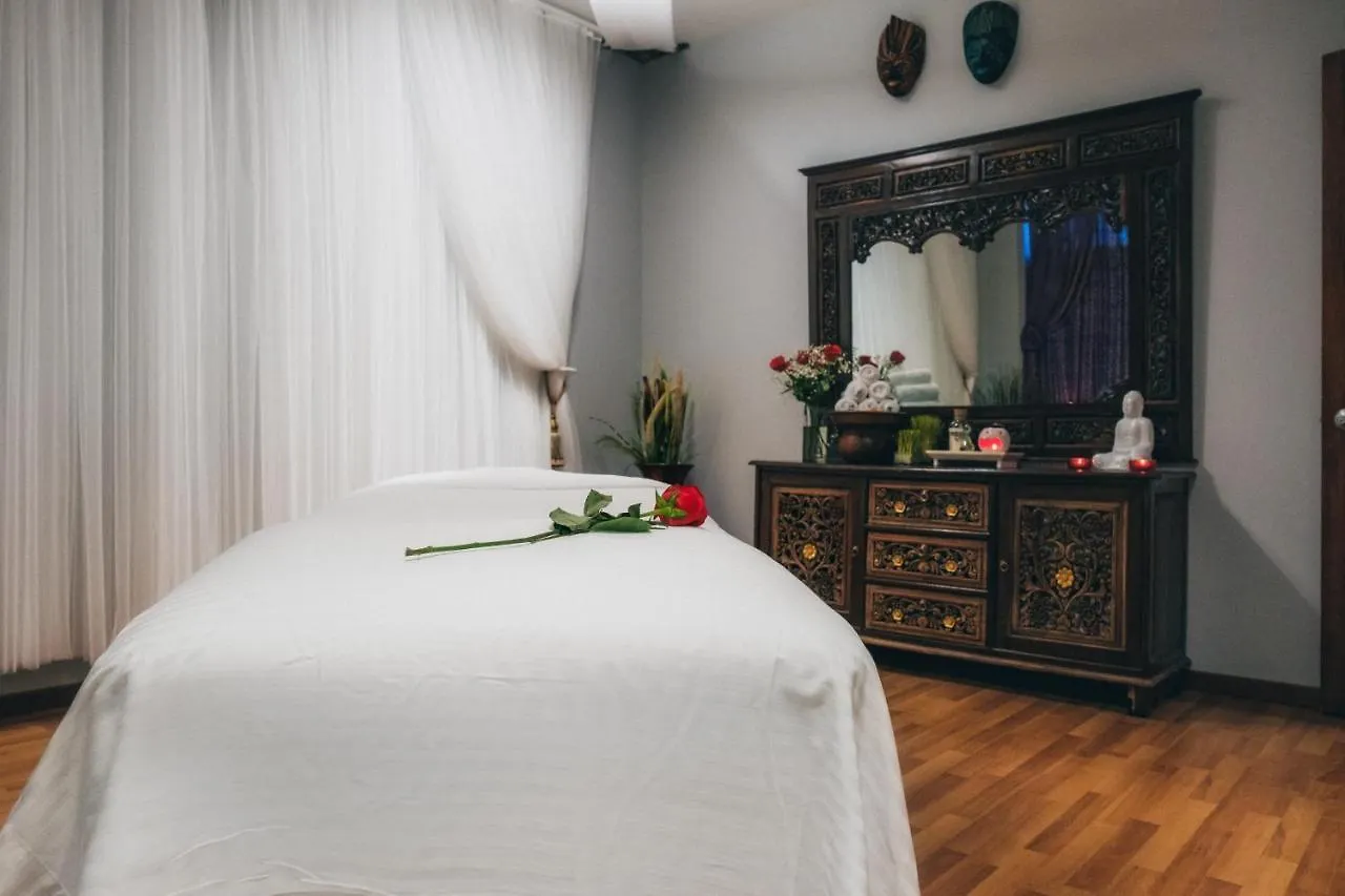 Summit Lodge Boutique Hotel By Paradox Whistler