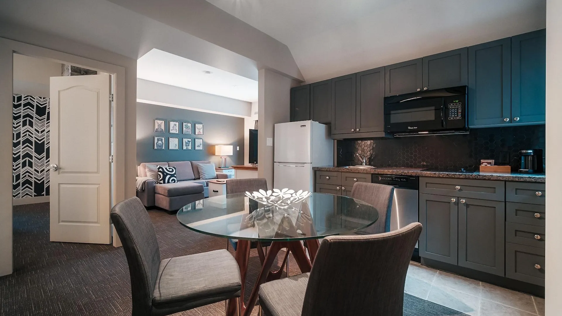 Summit Lodge Boutique Hotel By Paradox Whistler