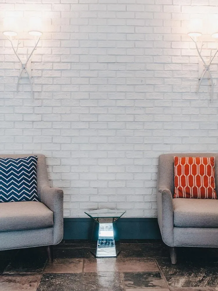Summit Lodge Boutique Hotel By Paradox Whistler 4*,