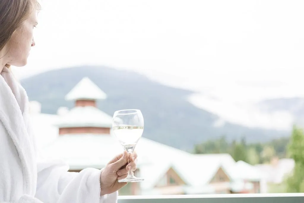 Summit Lodge Boutique Hotel By Paradox Whistler 4*,  Canada