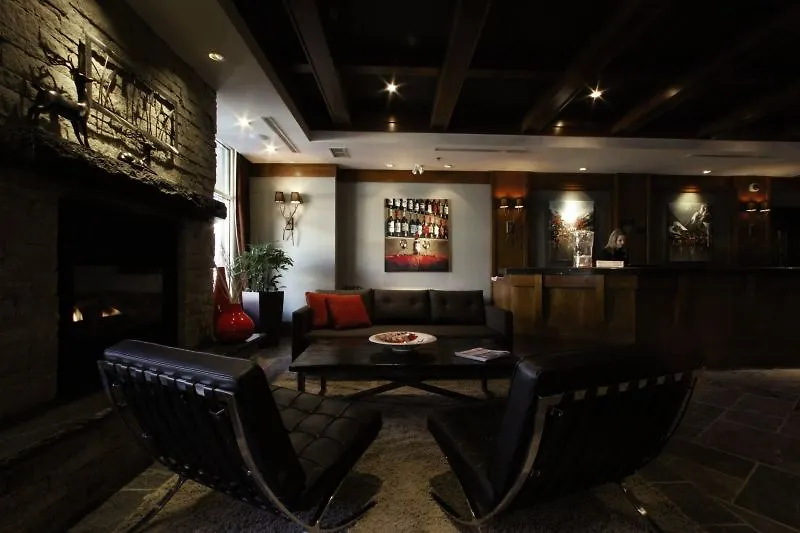Summit Lodge Boutique Hotel By Paradox Whistler