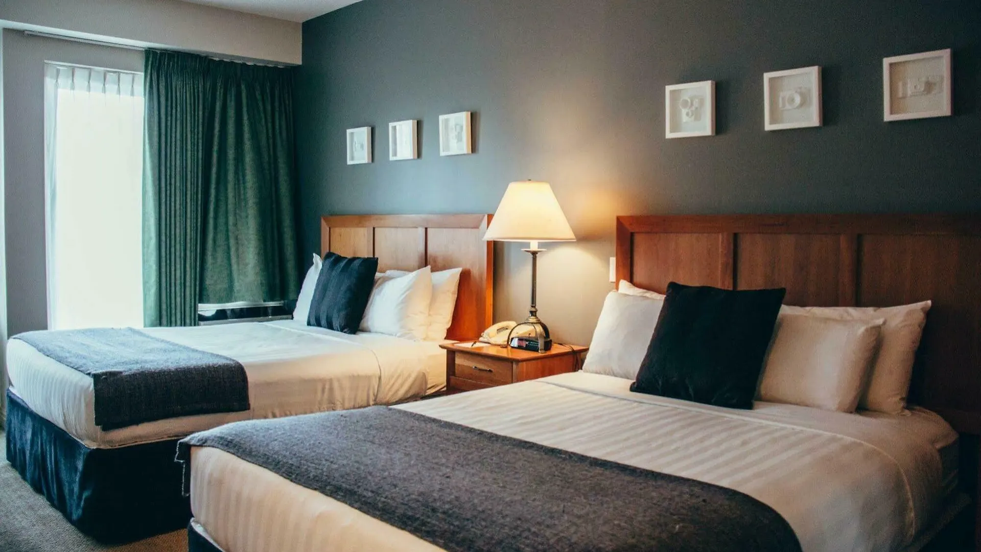****  Summit Lodge Boutique Hotel By Paradox Whistler Canada